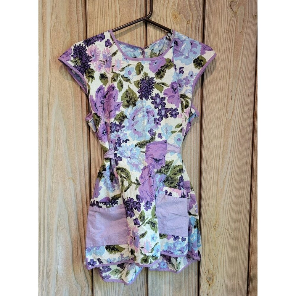 Vtg 60s Colorful Purple Floral Apron Smock/Dress With Pockets & Back Tie - Video